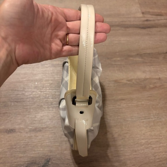 Burberry Ivory Beat Check Canvas Hobo Bag - Picture 7 of 15